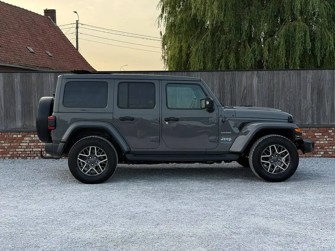 Jeep Wrangler 4xe Unlimited Sahara - Thumbnail 6