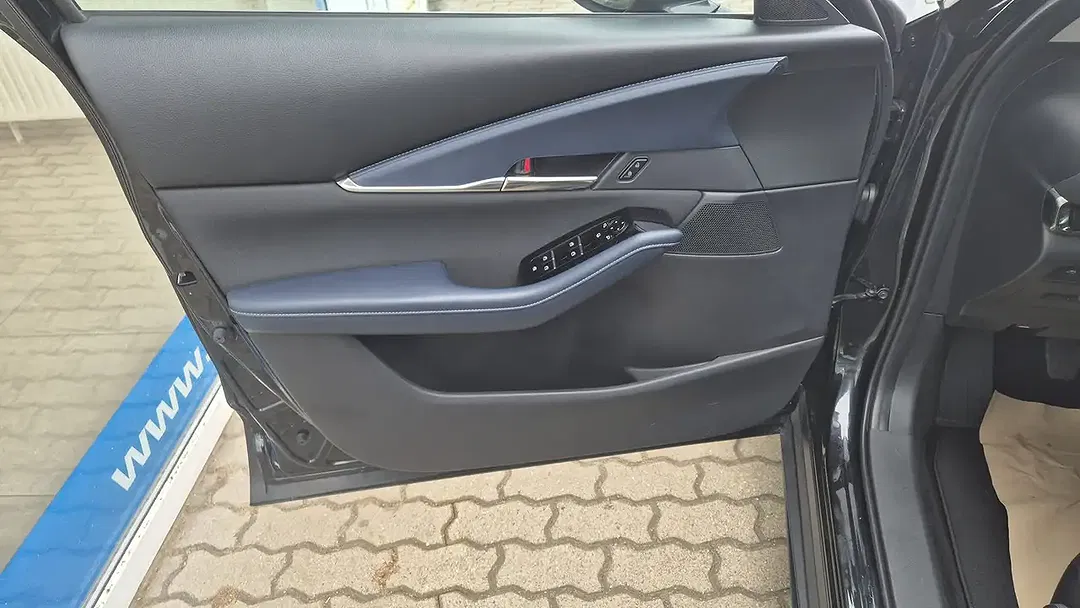 Mazda CX-30 SKYACTIV-D Selection - Thumbnail 10