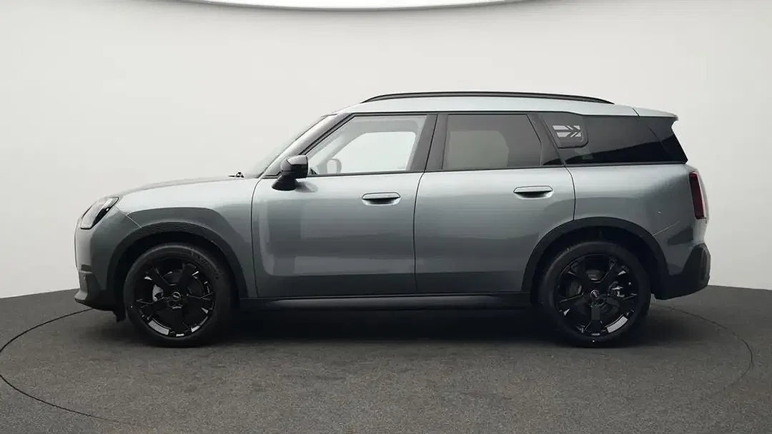 MINI Countryman D Classic Trim - Thumbnail 3