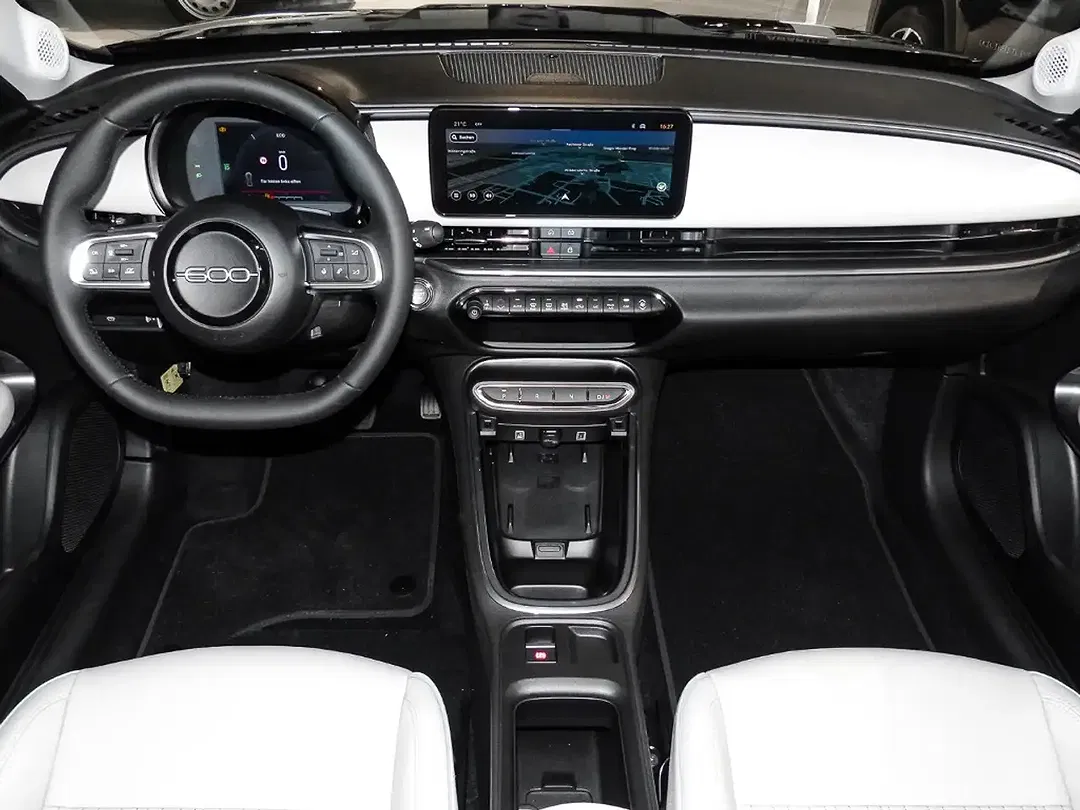 Fiat 600 Hybrid DCT La Prima - Thumbnail 6