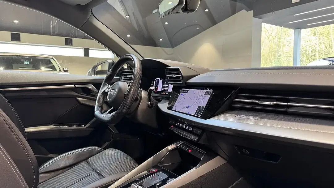 Audi S3 2.0 TFSI S tronic quattro - Thumbnail 15