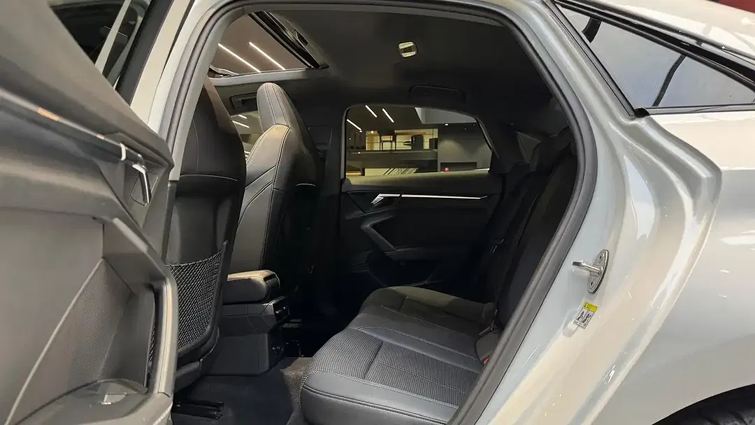 Audi S3 2.0 TFSI S tronic quattro - foto 20