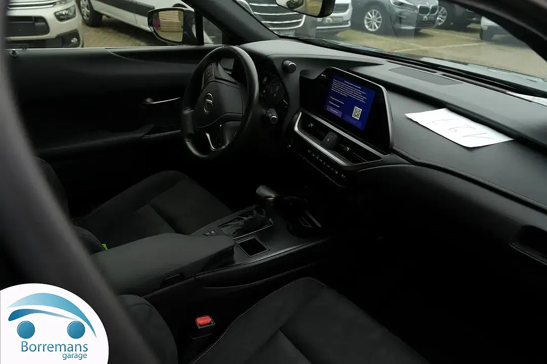 Lexus UX 250h F Business Line Plus - Thumbnail 12