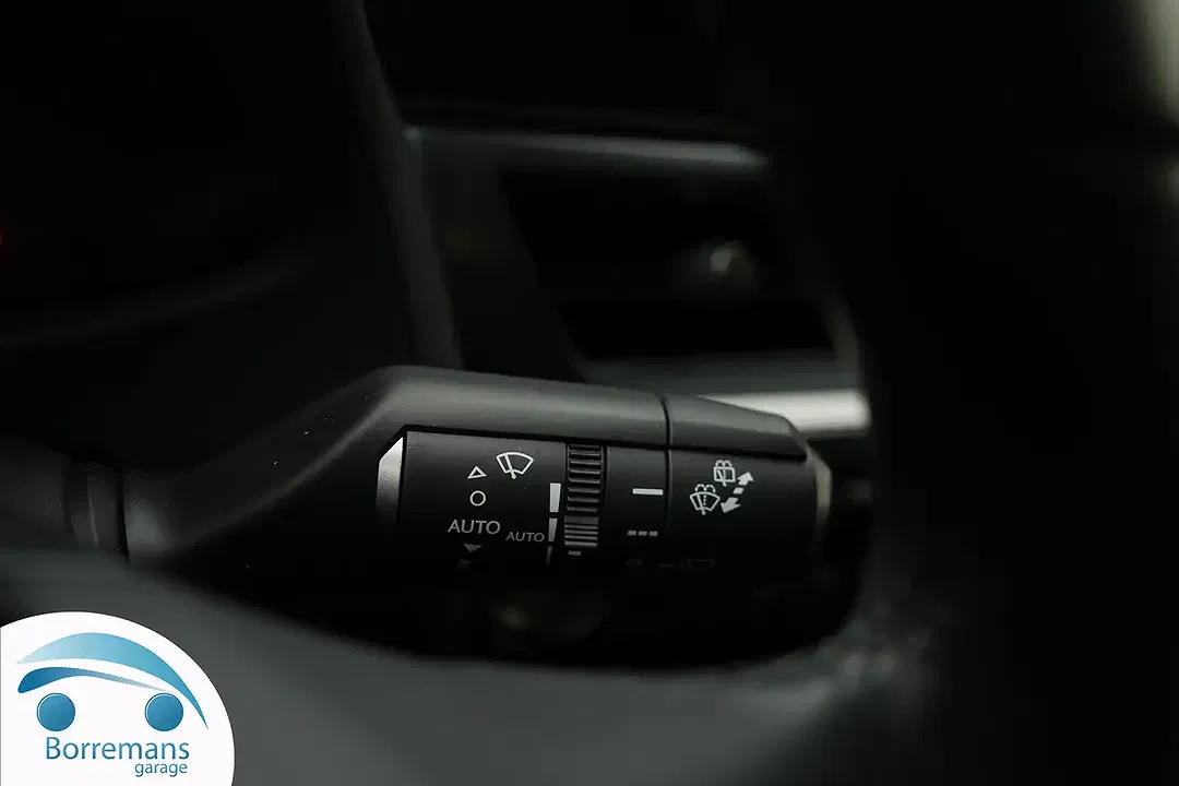 Lexus UX 250h F Business Line Plus - Thumbnail 5