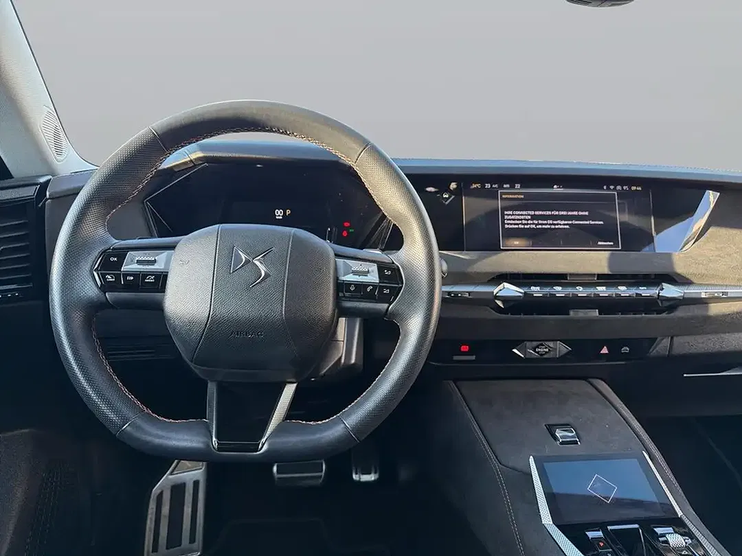 DS Automobiles DS 4 - Thumbnail 13