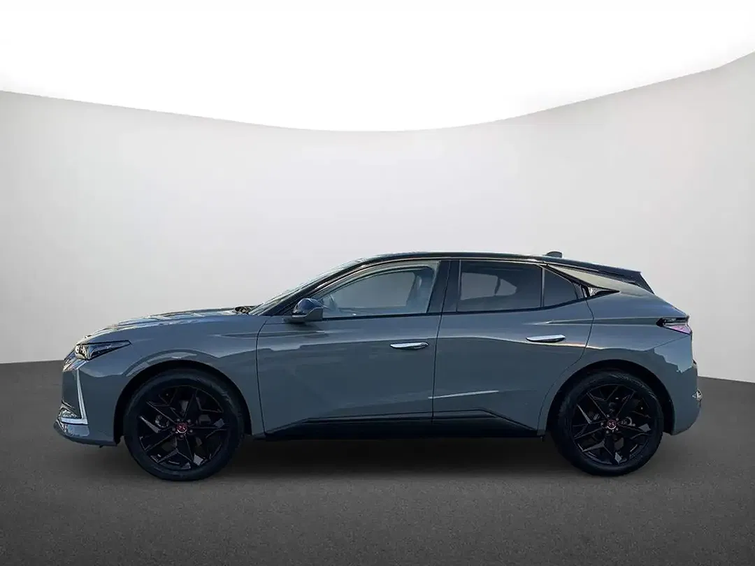 DS Automobiles DS 4 - Thumbnail 3