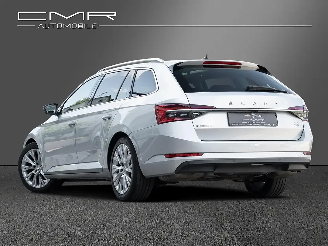 Skoda Superb Style - Thumbnail 6