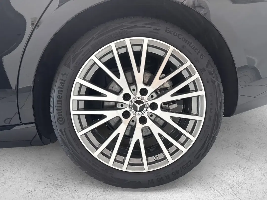 Mercedes-Benz CLA 180 Progressive Plus - Thumbnail 4