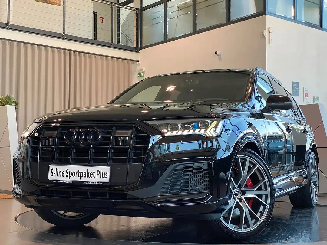 Audi Q7 55 TFSI e S line - Afbeelding 1