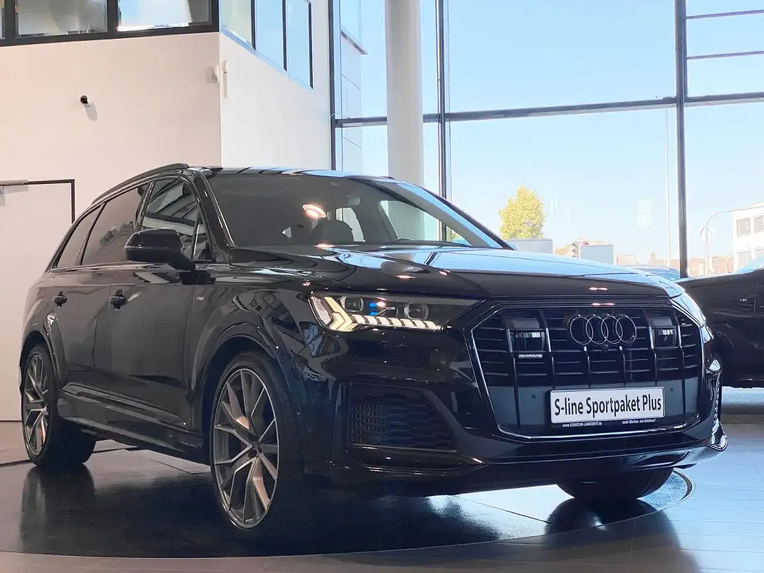 Audi Q7 55 TFSI e S line - Thumbnail 3