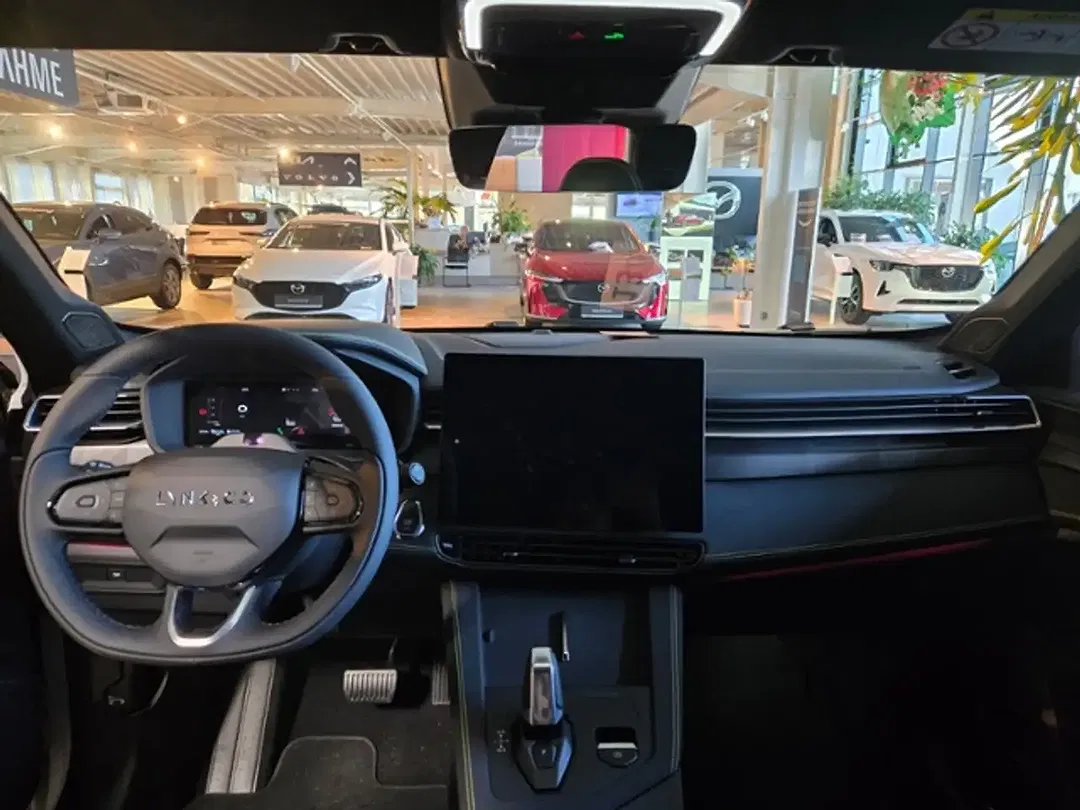 Lynk & Co 01 - foto 2