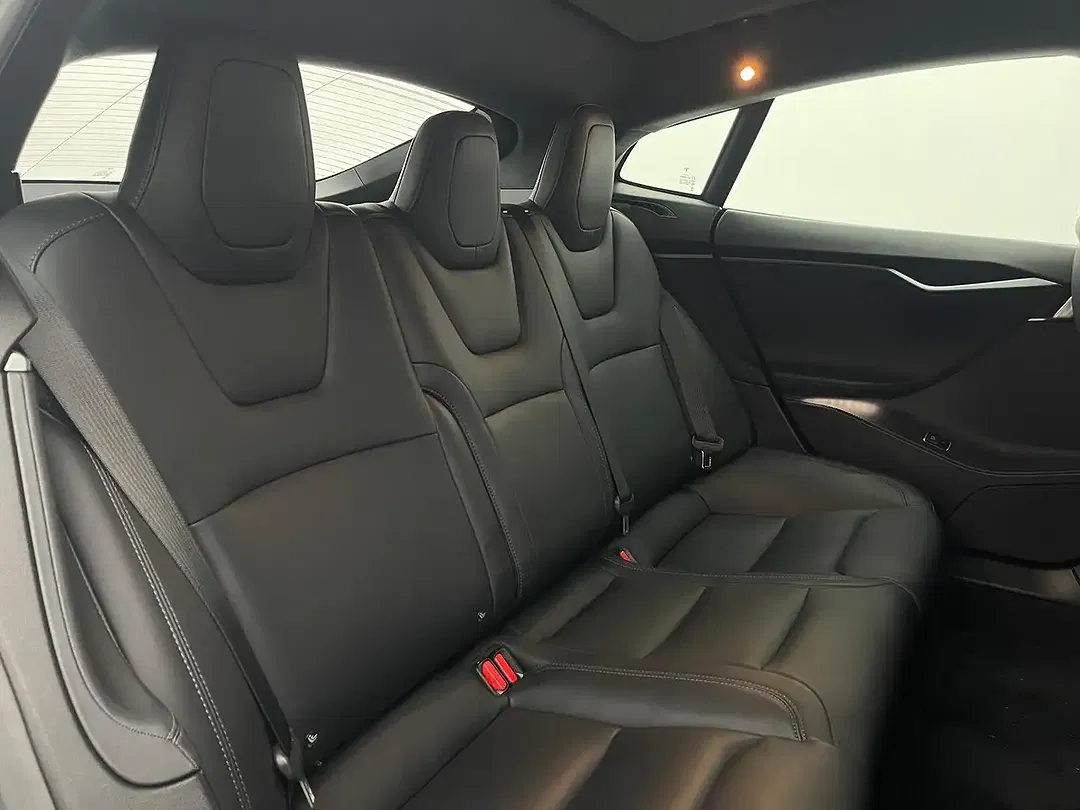 Tesla Model S Long Range - foto 14