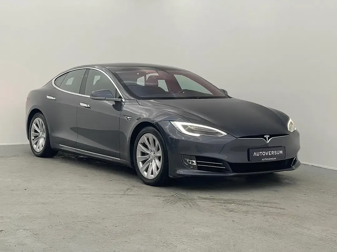 Tesla Model S Long Range - Thumbnail 5