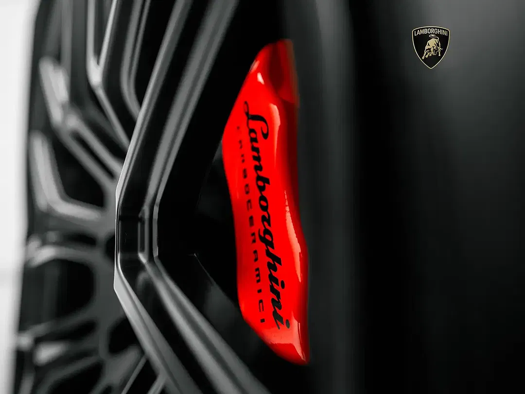 Lamborghini Huracán Sterrato - Thumbnail 14