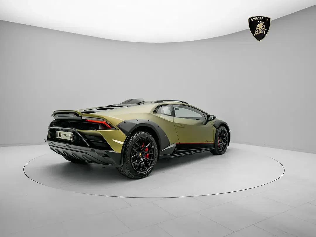 Lamborghini Huracán Sterrato - Thumbnail 4