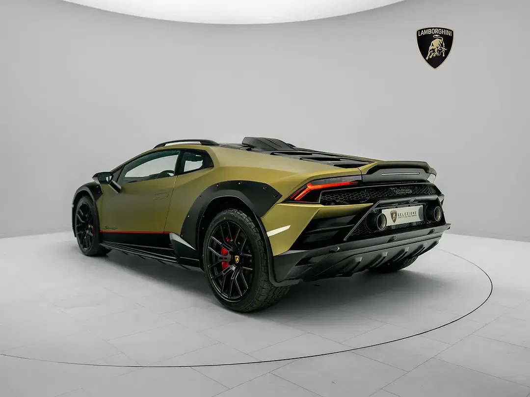 Lamborghini Huracán Sterrato - Thumbnail 5