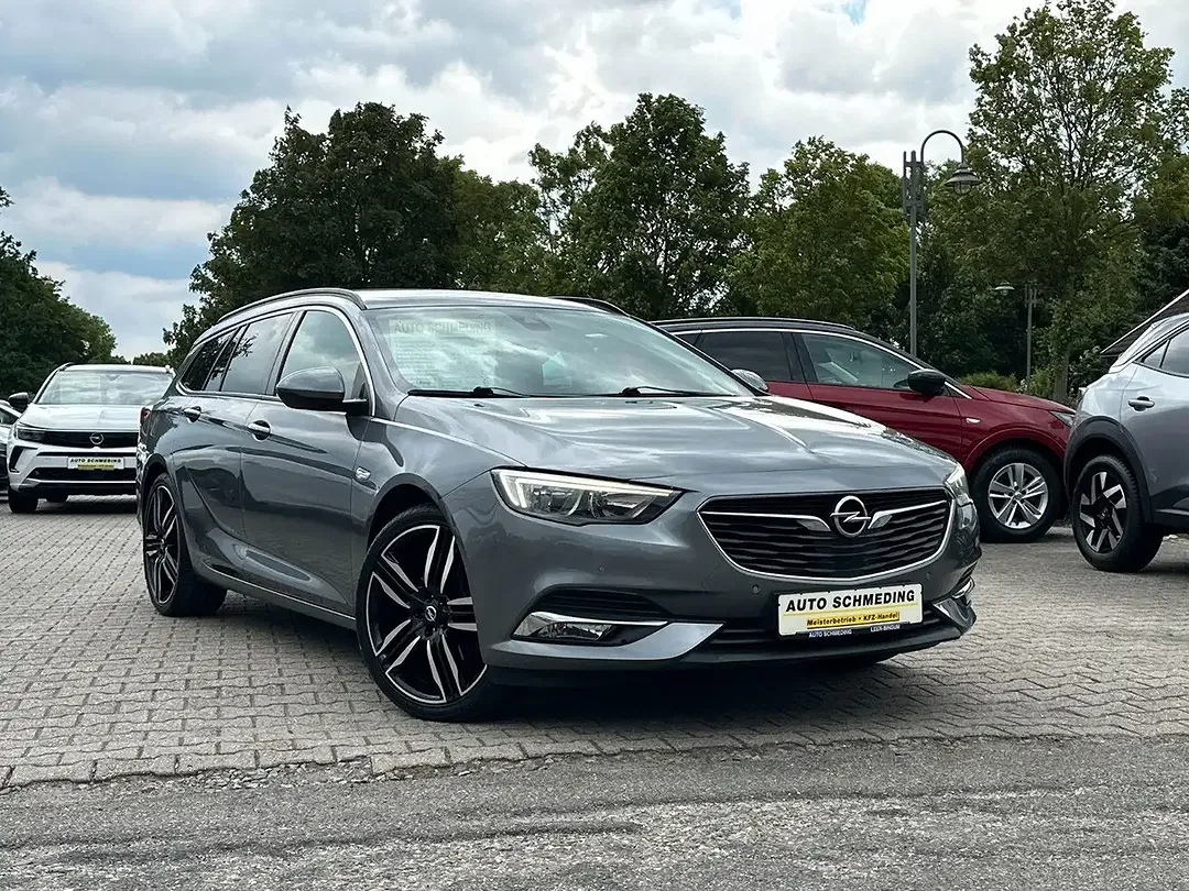 Opel Insignia 2.0 AUT - foto 1
