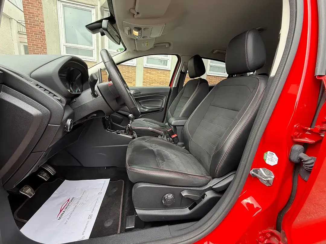 Ford EcoSport ST-Line - Thumbnail 10