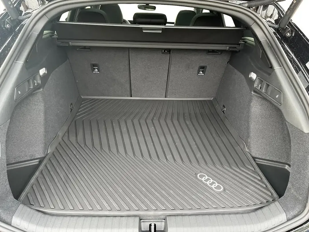 Audi S6 e-tron Avant - Thumbnail 14