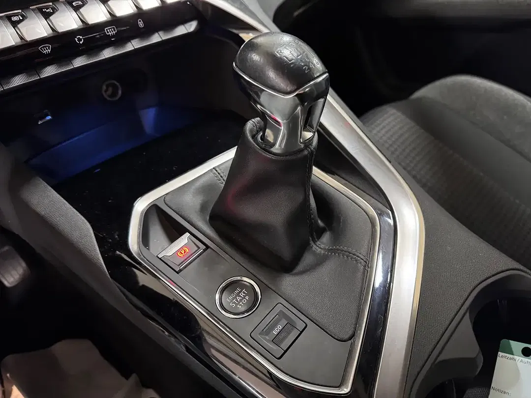 Peugeot 5008 Active Business - Thumbnail 12