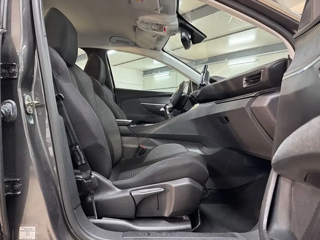 Peugeot 5008 Active Business - Thumbnail 6