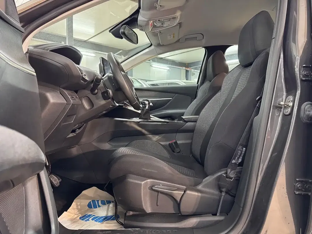 Peugeot 5008 Active Business - Thumbnail 8