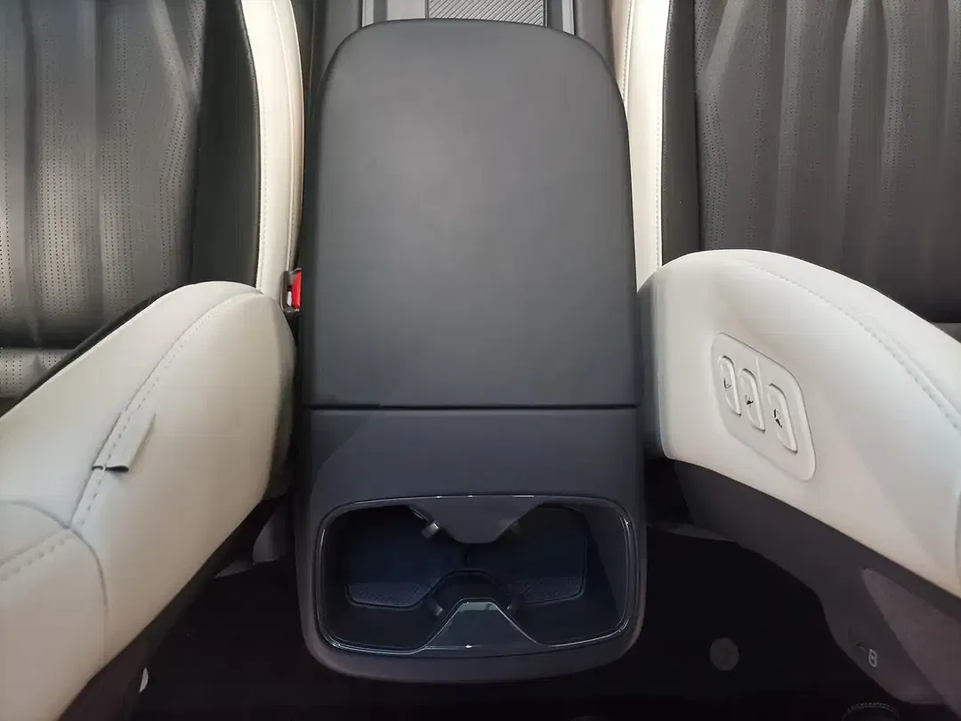 Kia EV9 GT-Line - Thumbnail 6