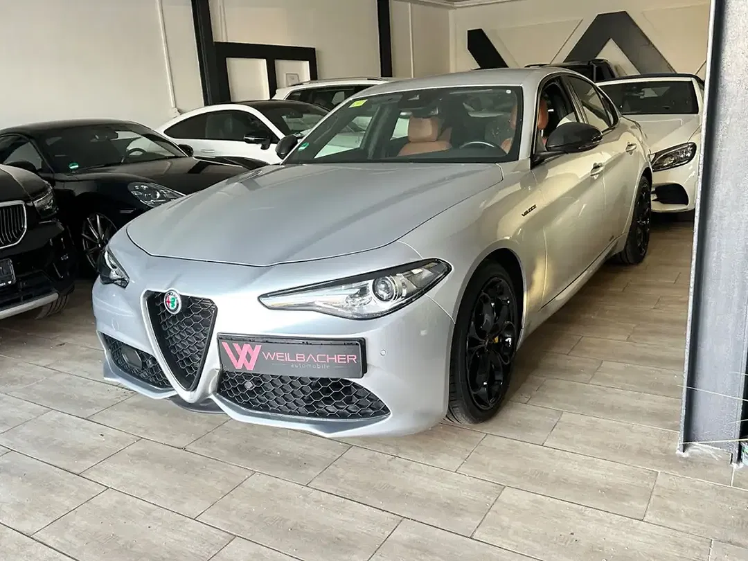Alfa Romeo Giulia Q4 Performance Veloce - foto 9