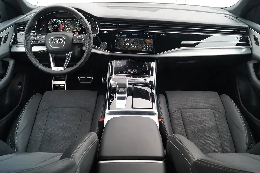 Audi Q8 55 TFSI quattro - foto 15