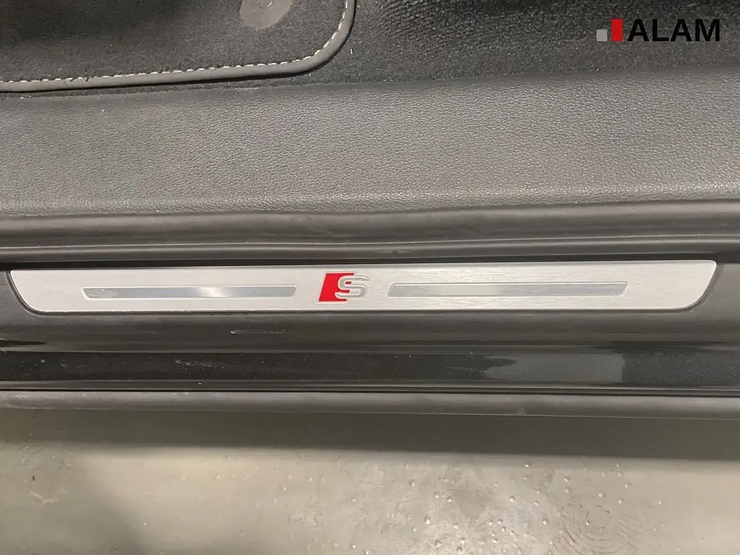 Audi Q7 55 TFSI quattro S line - Thumbnail 14