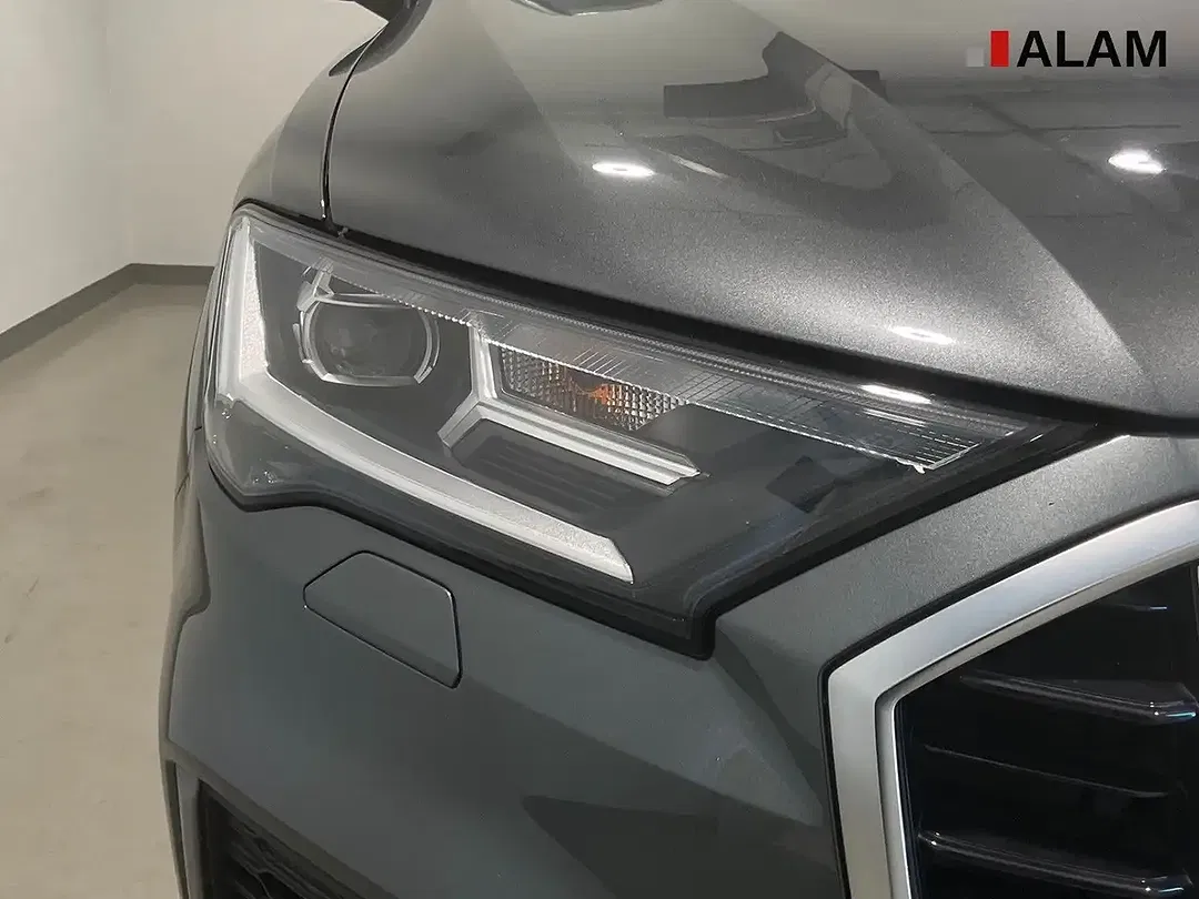 Audi Q7 55 TFSI quattro S line - Thumbnail 7