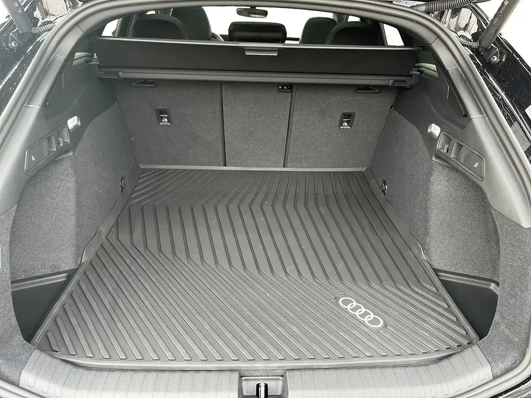 Audi S6 e-tron Avant - Thumbnail 13