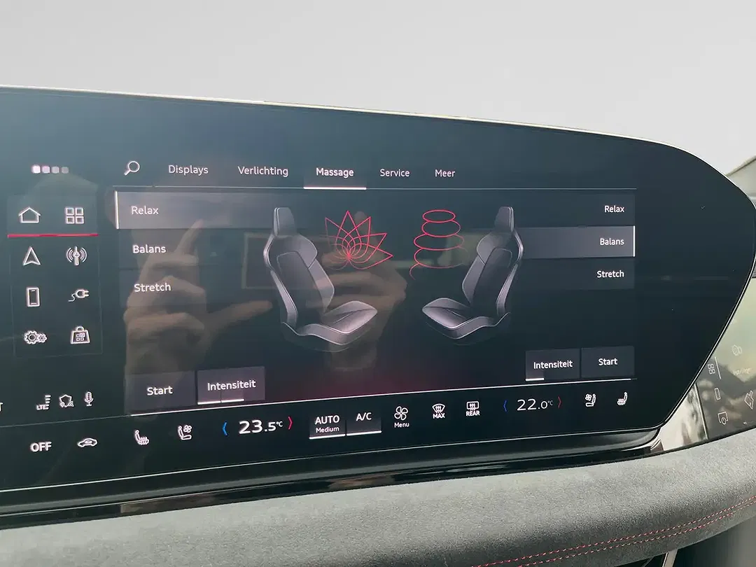 Audi S6 e-tron Avant - Thumbnail 17