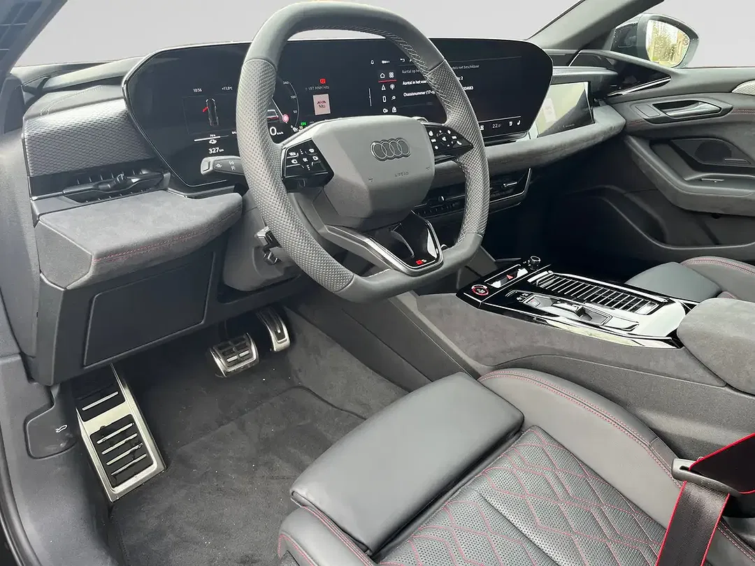 Audi S6 e-tron Avant - Thumbnail 22