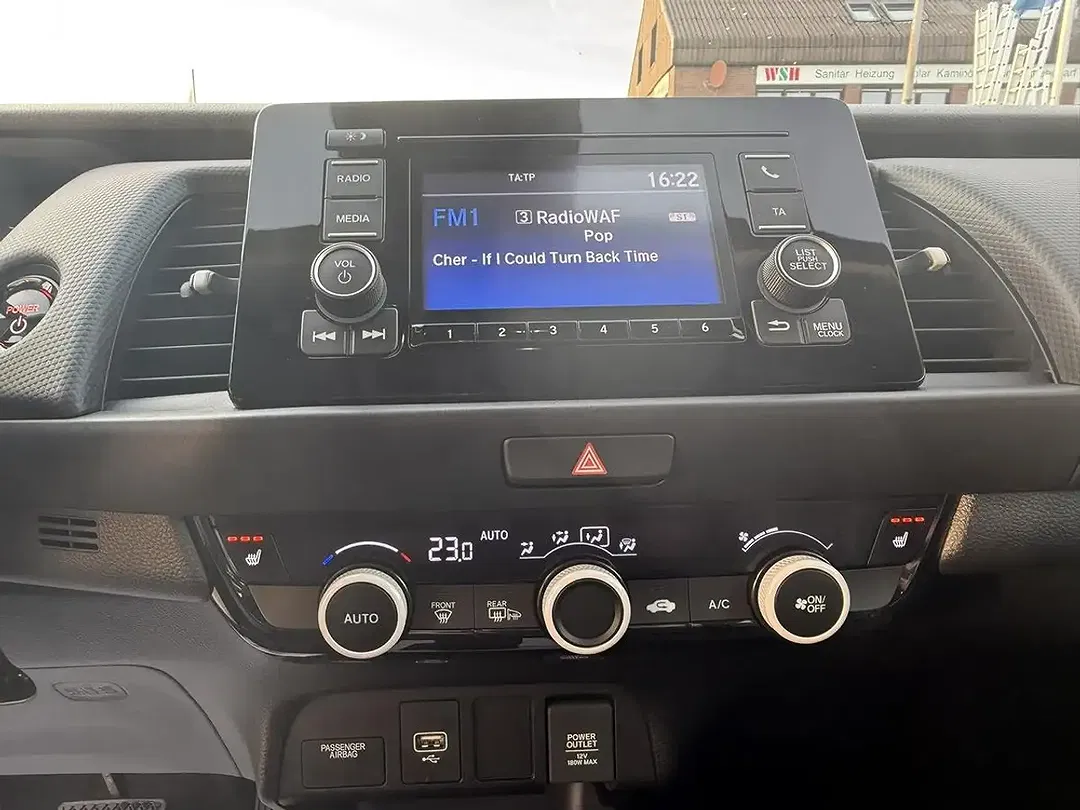 Honda Jazz 1.5 i-MMD Hybrid e-CVT Comfort - Thumbnail 11