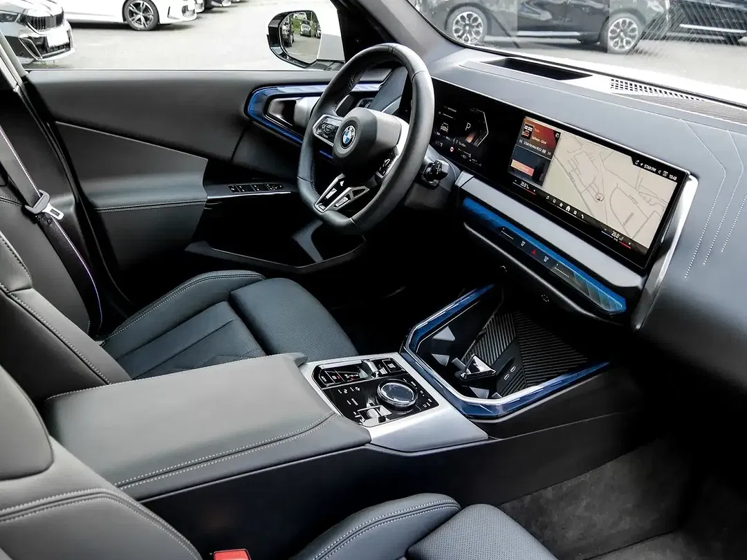 BMW X3 xDrive M Sport Pro - Thumbnail 3