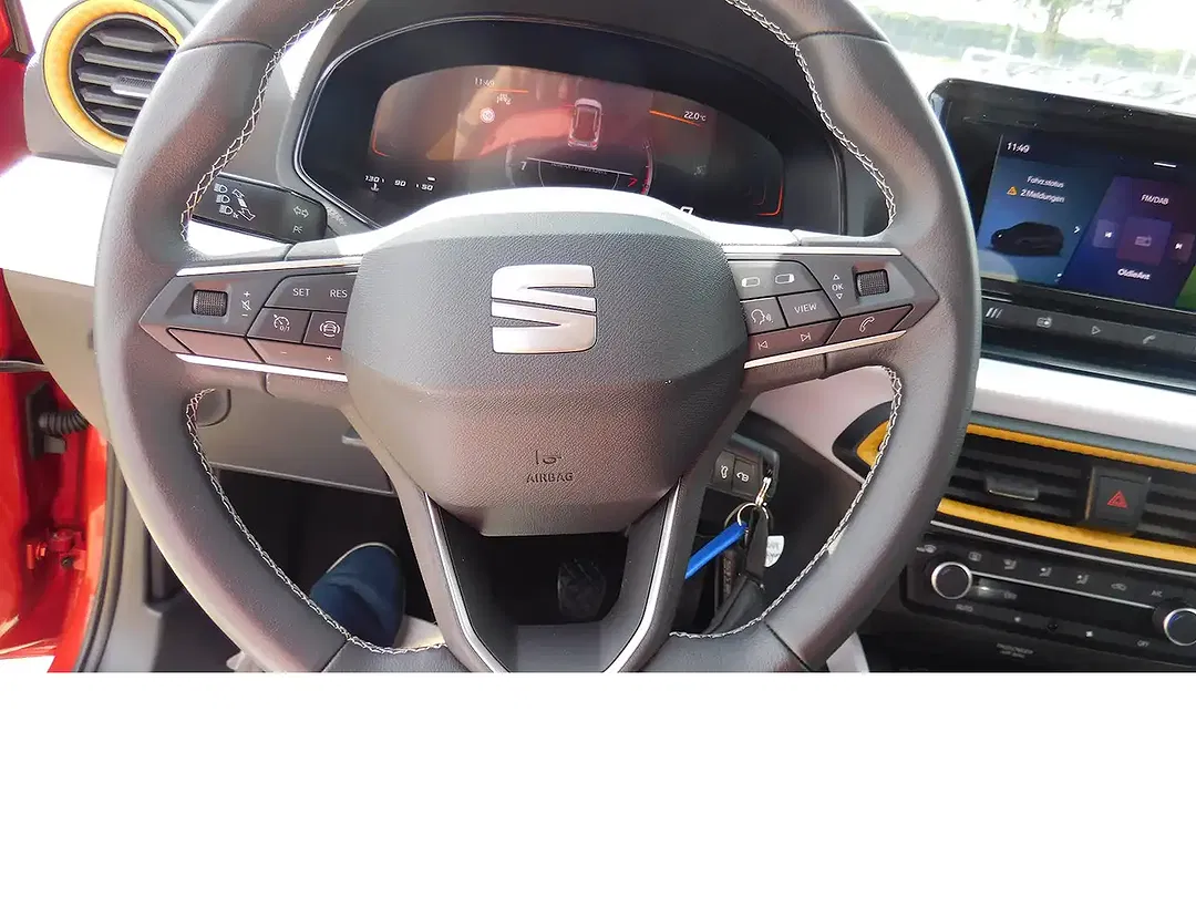SEAT Arona 1.0 TSI Style - Thumbnail 10