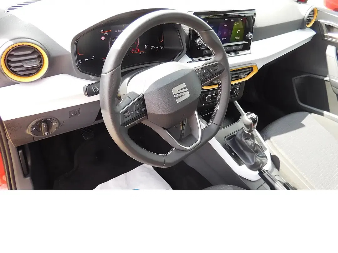 SEAT Arona 1.0 TSI Style - Thumbnail 9