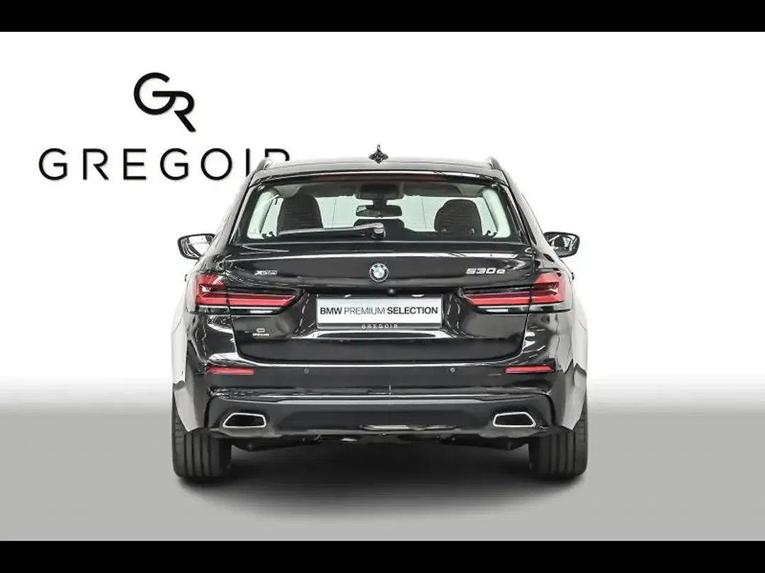 BMW 530 xDrive Touring - Thumbnail 4