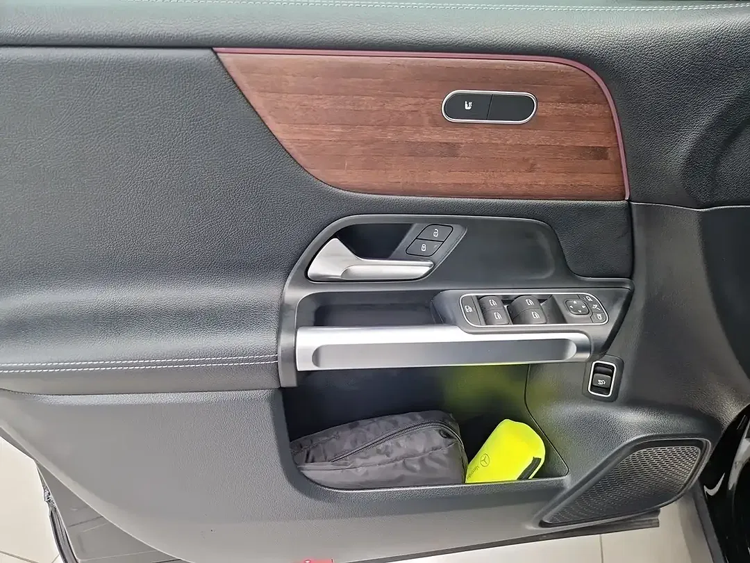 Mercedes-Benz EQB 350 4MATIC - Thumbnail 14