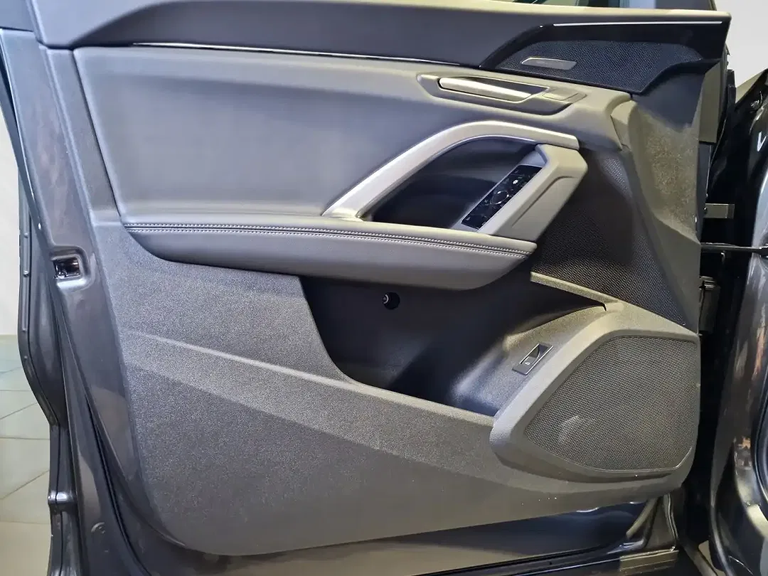 Audi Q5 TDI S tronic quattro Sportback - Thumbnail 12