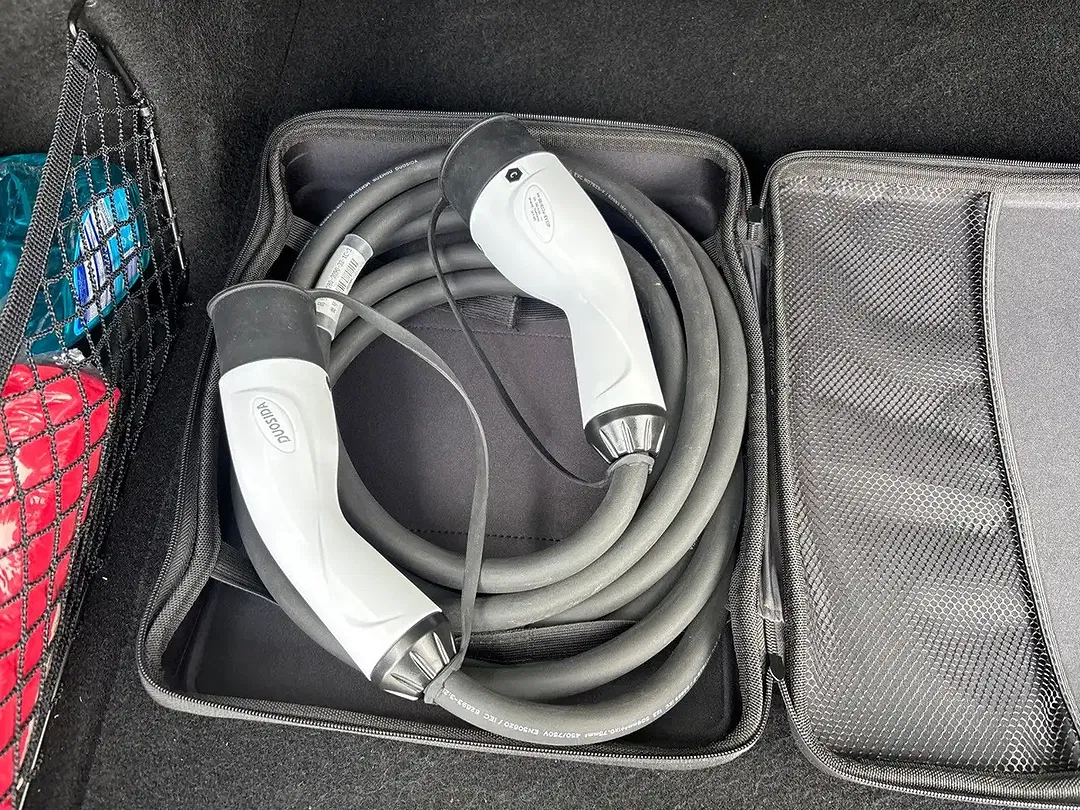 MG Marvel R AWD Performance - Thumbnail 11