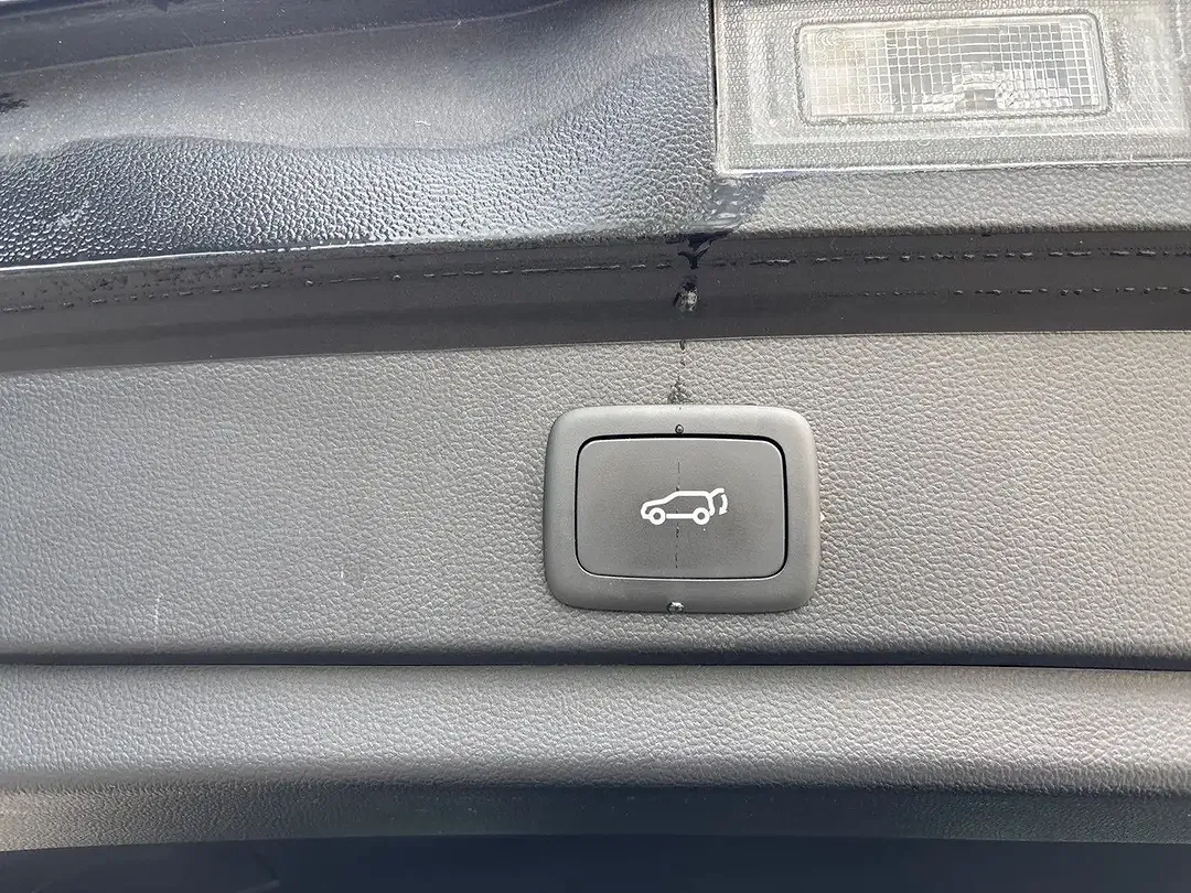 MG Marvel R AWD Performance - Thumbnail 13