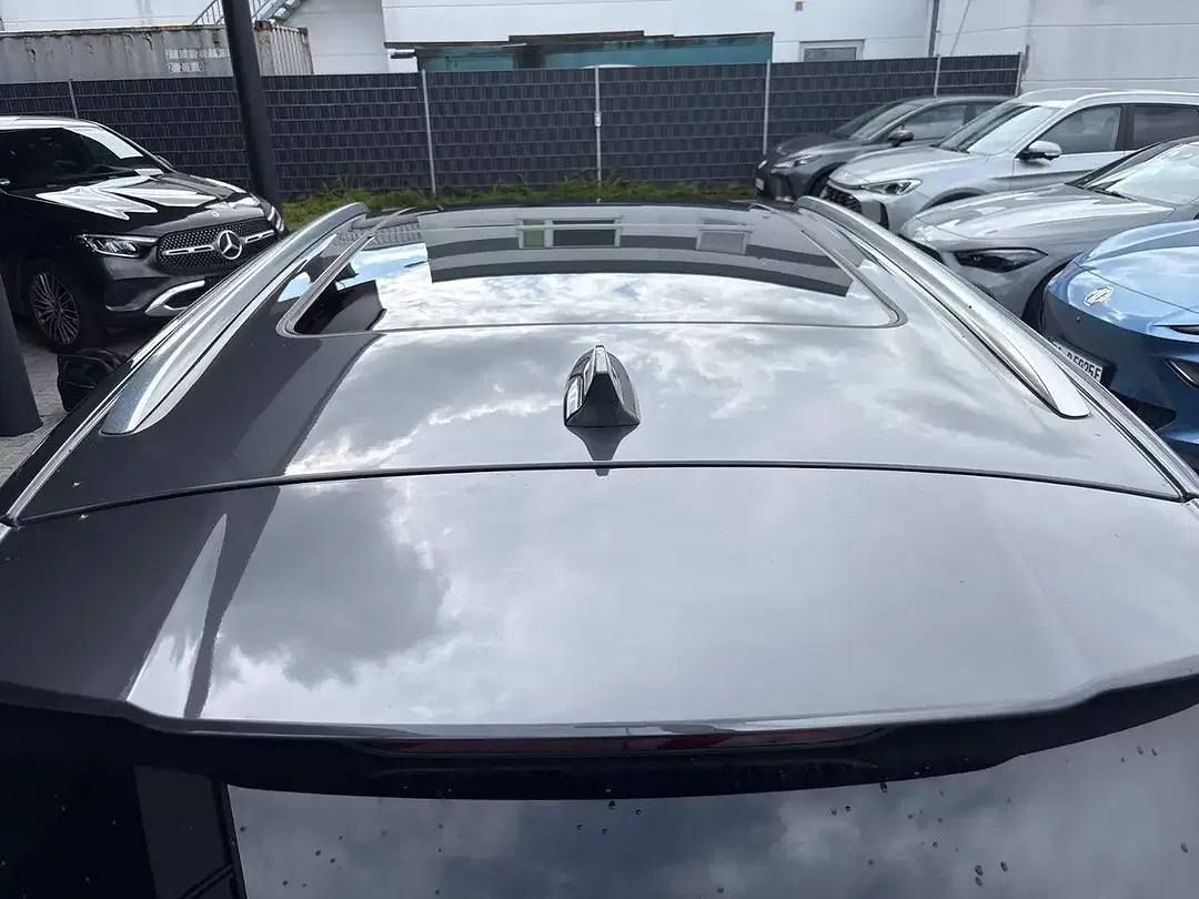 MG Marvel R AWD Performance - Thumbnail 6