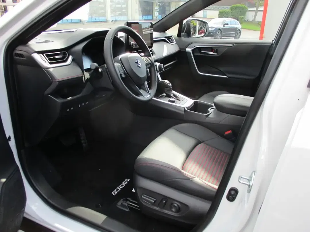 Suzuki Across Hybrid Comfort+ - Thumbnail 5