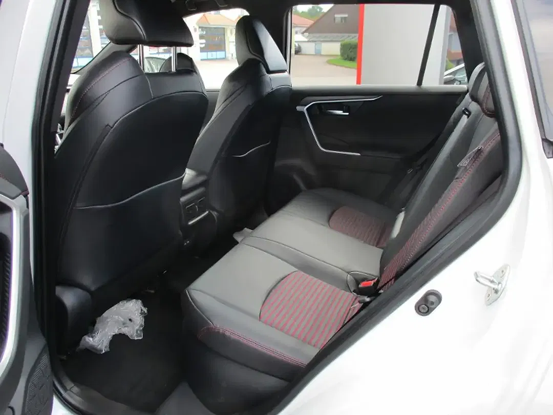 Suzuki Across Hybrid Comfort+ - Thumbnail 6