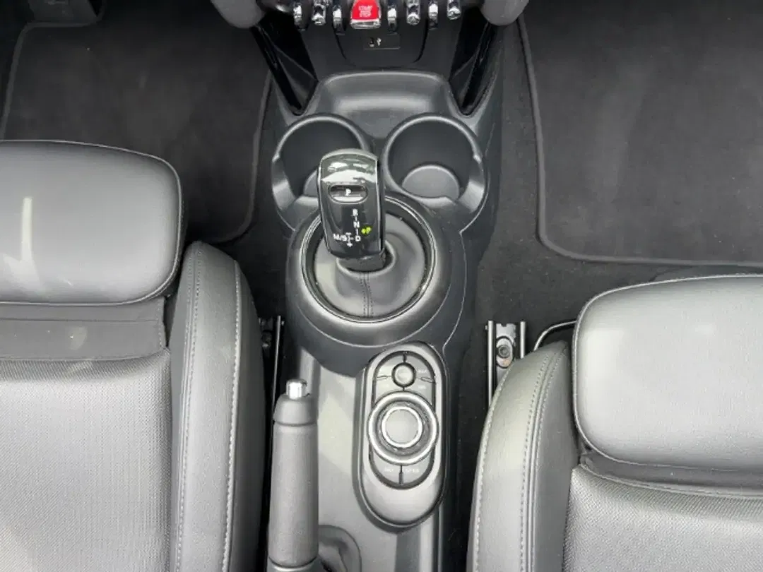MINI Cooper Cabrio - Thumbnail 6
