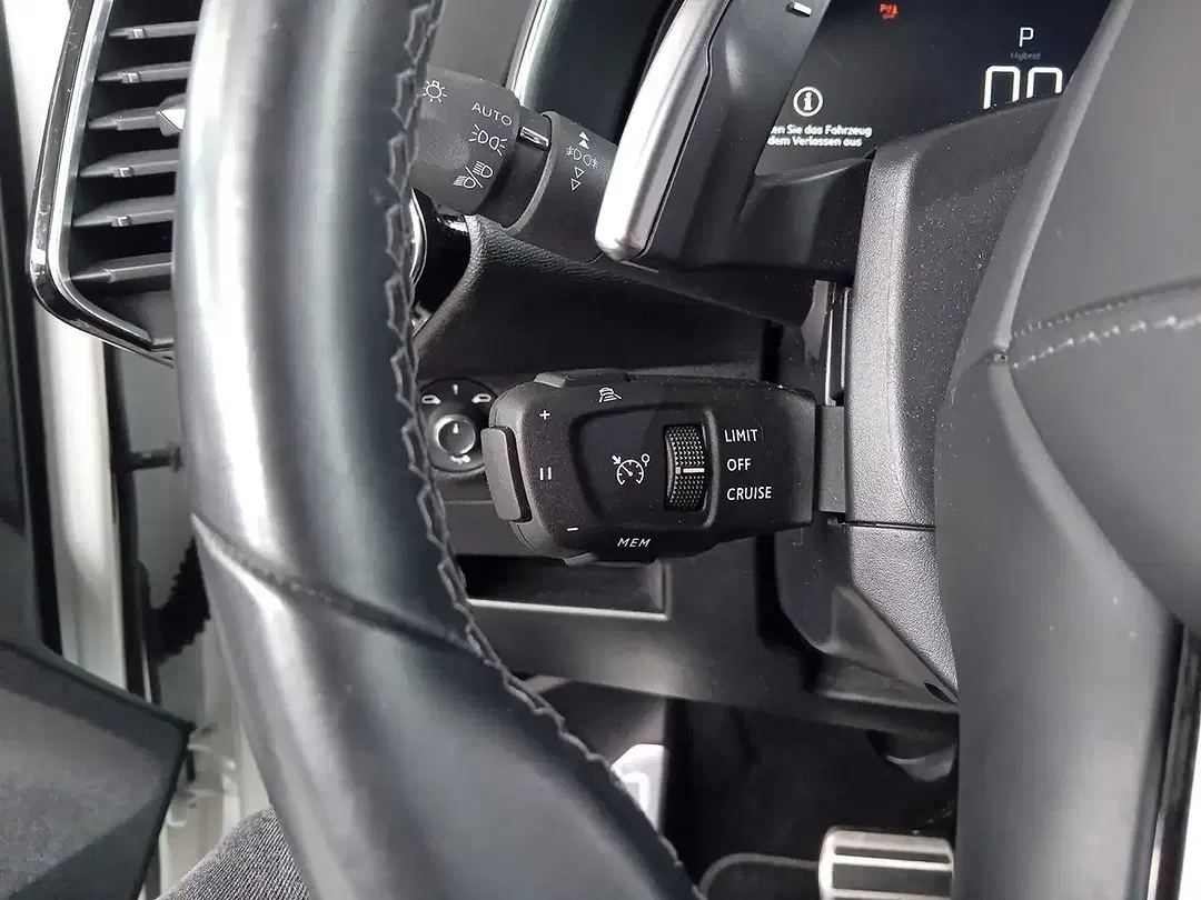 DS Automobiles DS 7 Crossback - Thumbnail 18