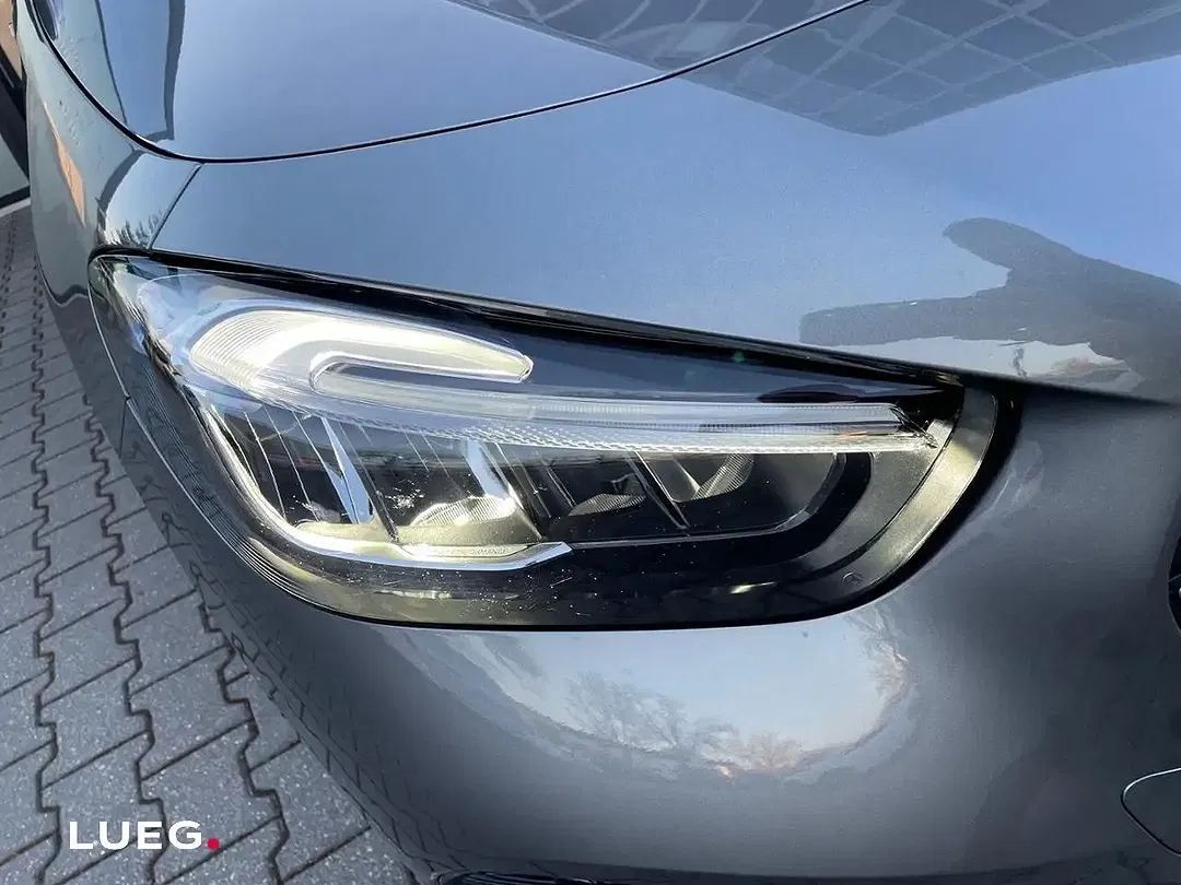 Mercedes-Benz B 180 Progressive - Thumbnail 16