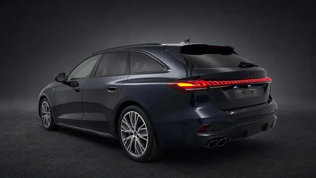 Audi A5 Avant S line sport plus - Thumbnail 3